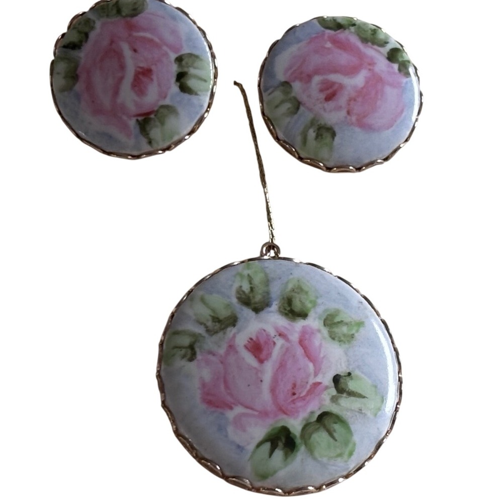 Vintage Hand Painted Pink Rose Pendant For Necklace Screw Back Earrings Set Love